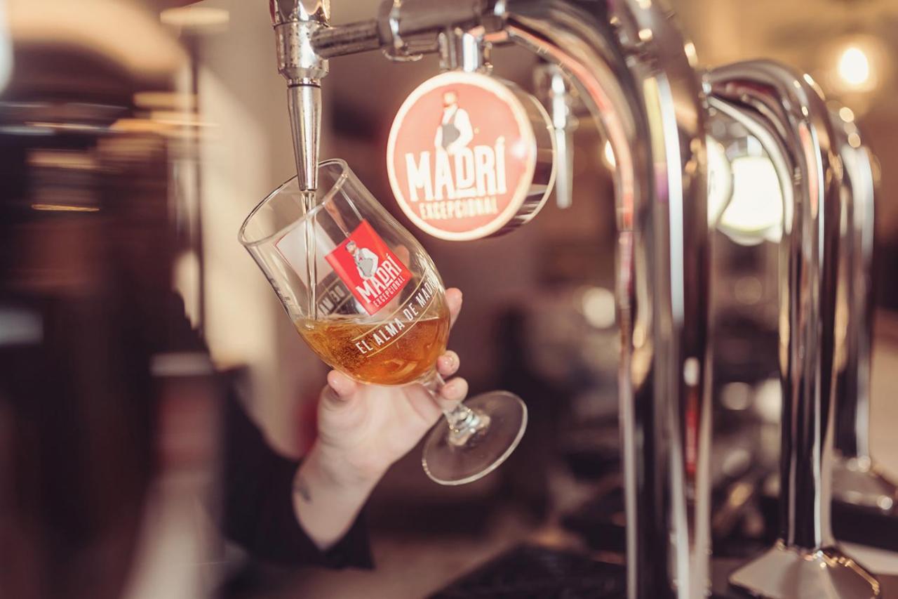 Longlands Inn & Cottages Карнфорт Экстерьер фото Beer tap
